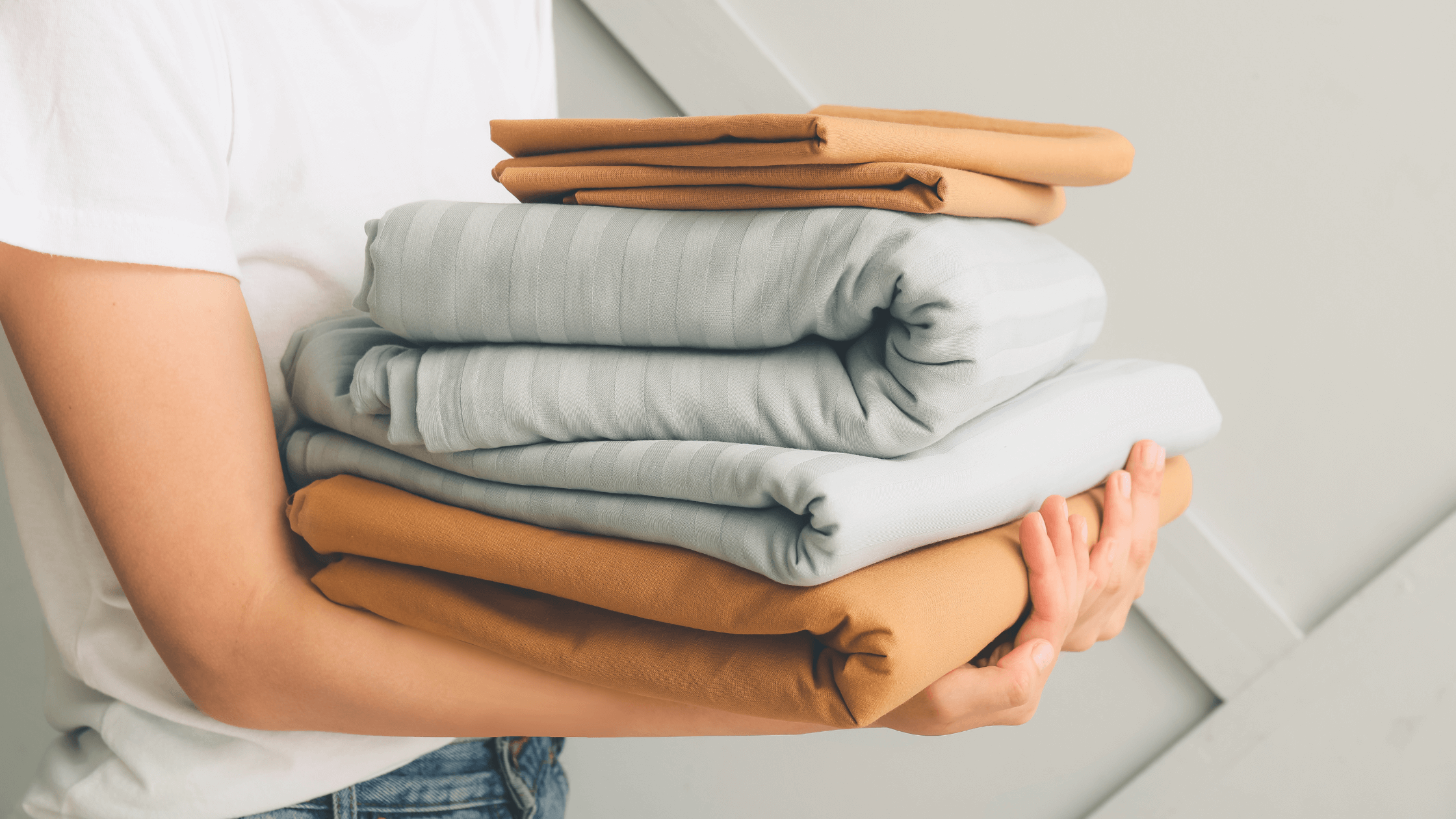 What To Do With Old Bed Sheets