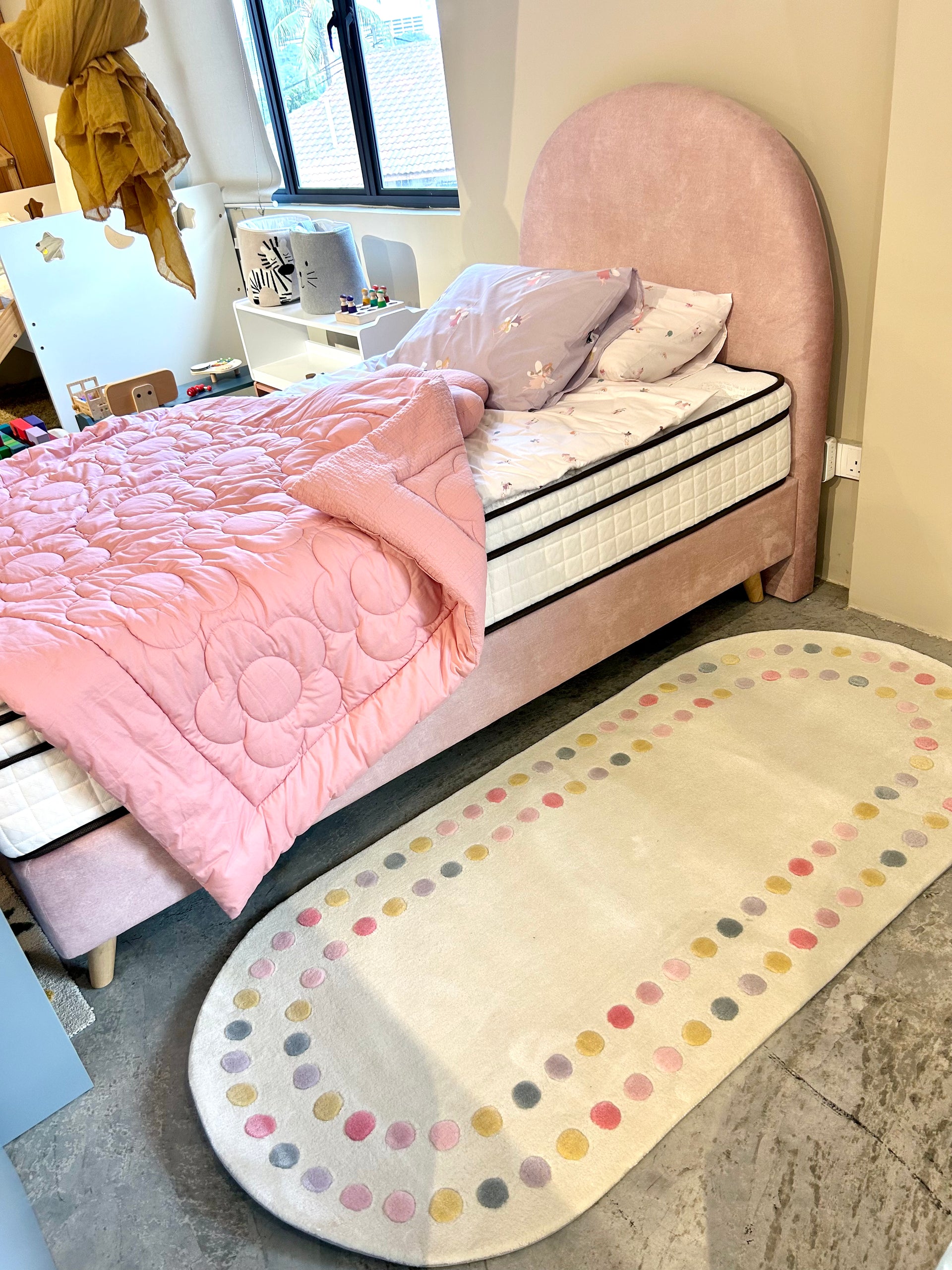 3D Confetti Play Rug