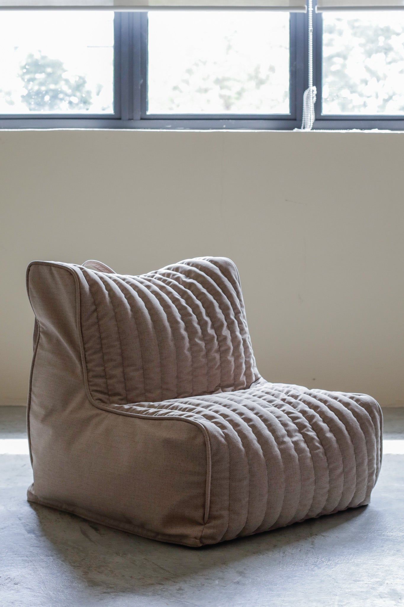 Poufy Beanbag Single Sofa - Fossil