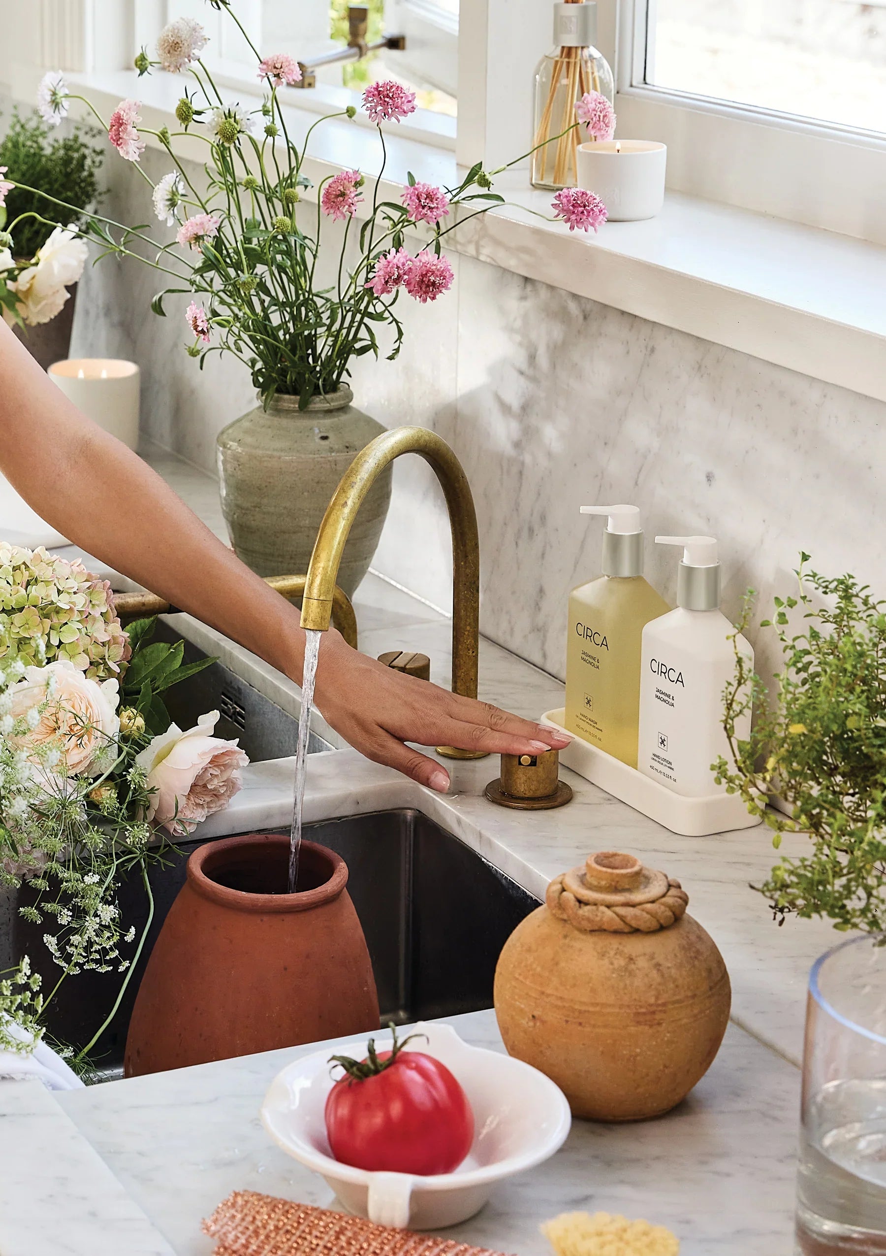 Circa Hand Wash 450ml | Jasmine & Magnolia