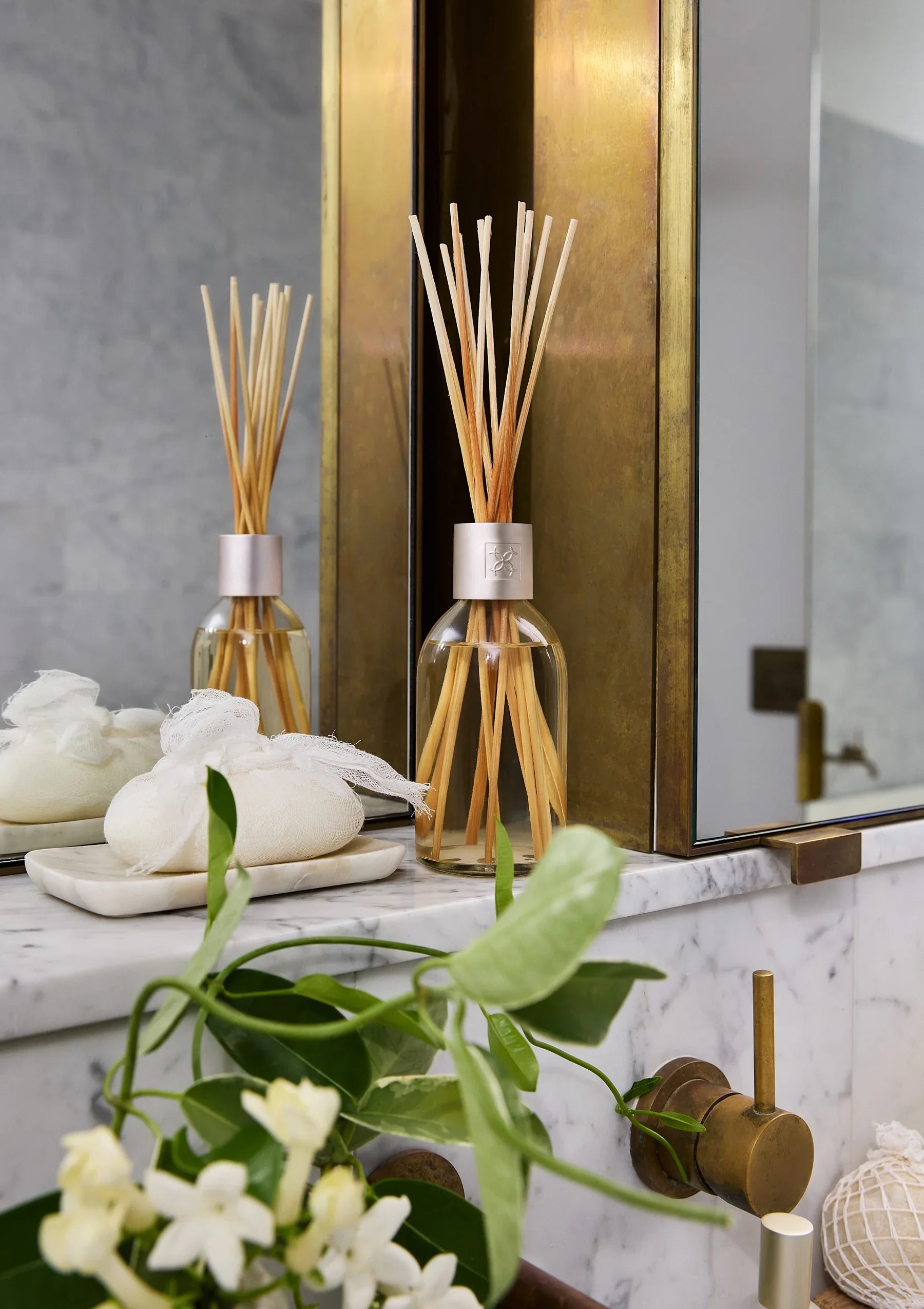 Circa Diffuser 250ml |  Amber & Sandalwood