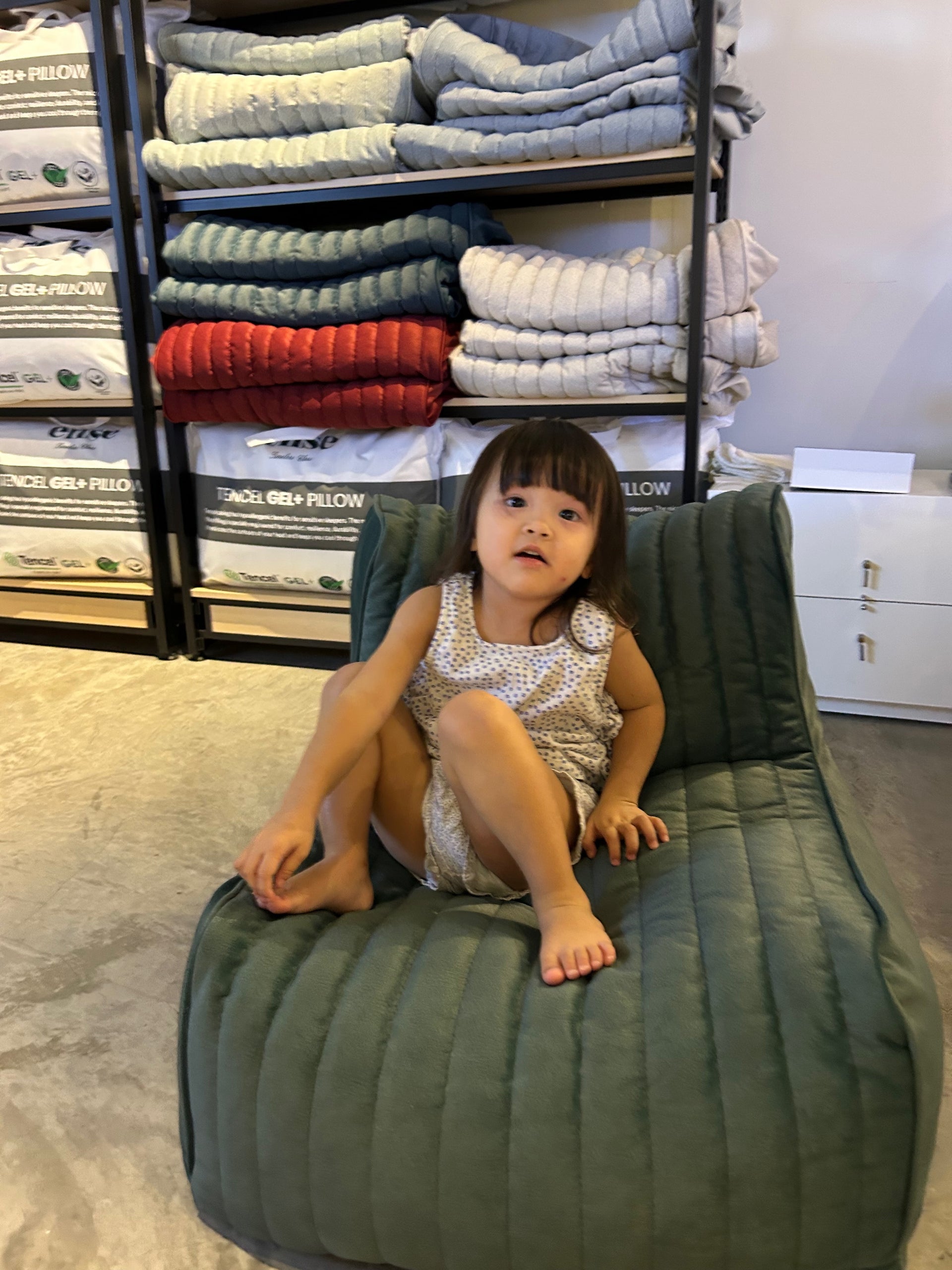 Poufy Beanbag Single Sofa - Emerald