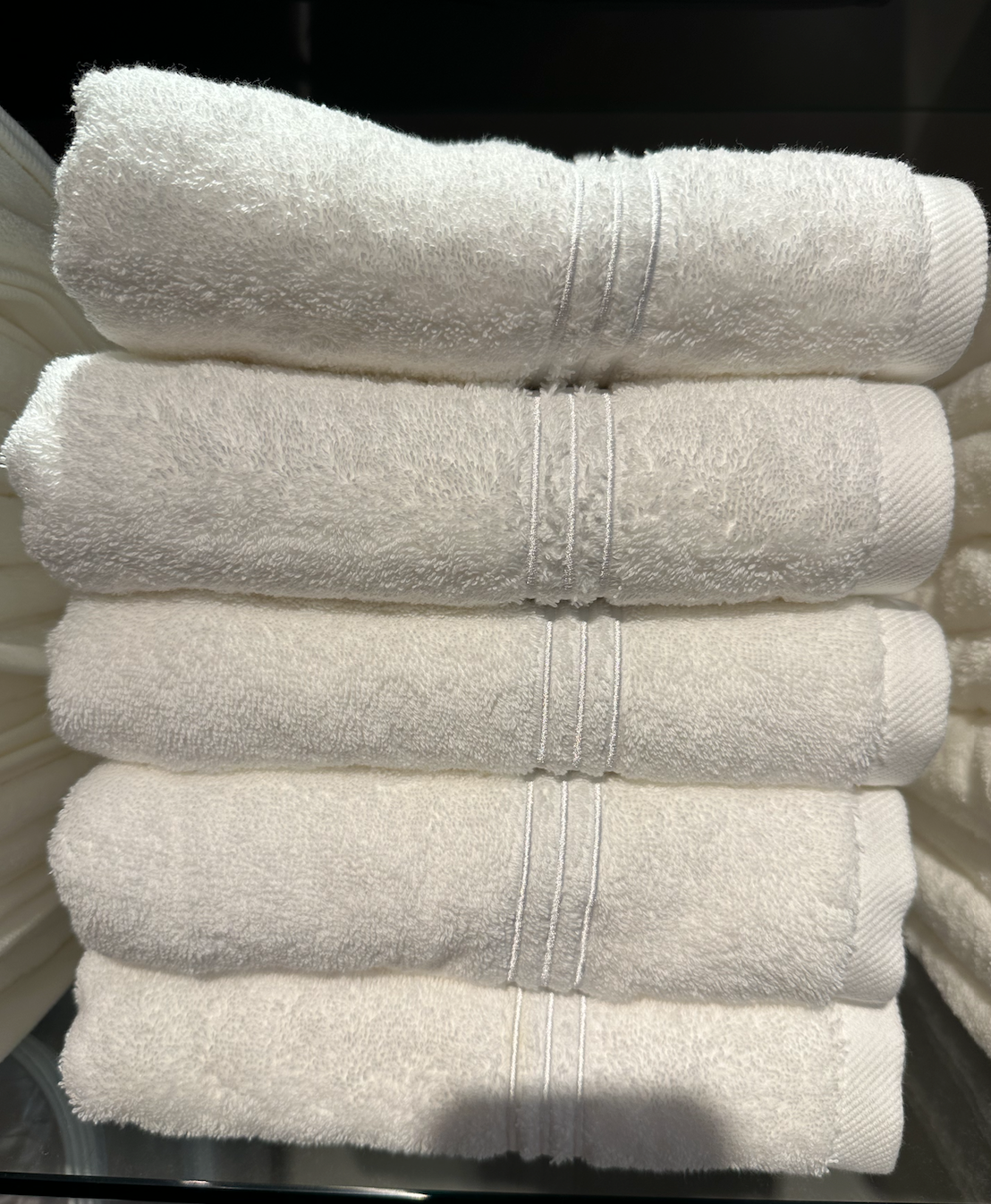 Pratesi Three Line Border White/White Bath