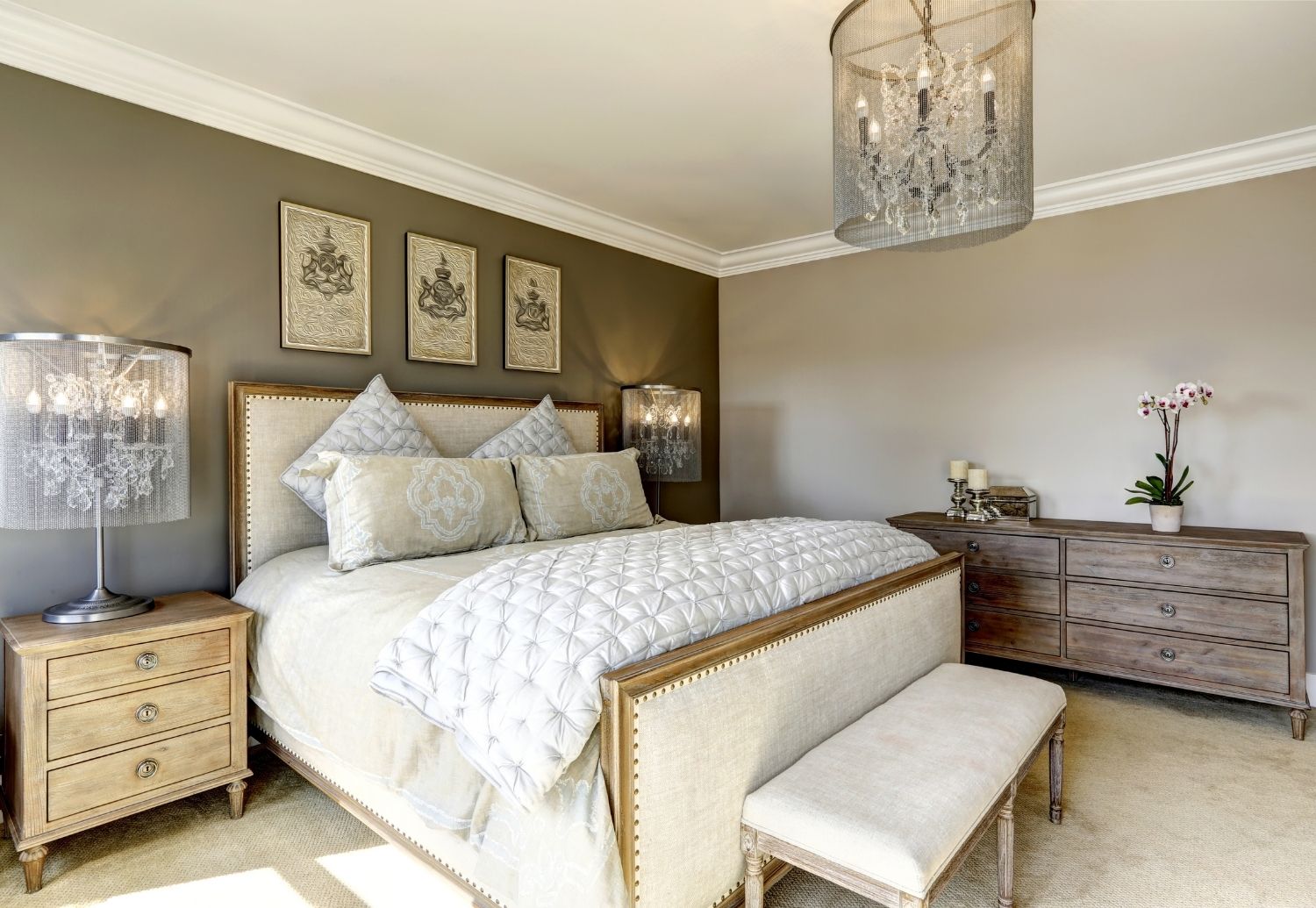 How to Recreate Hotel Bedding at Home: 10 Secrets for Better Sleep
