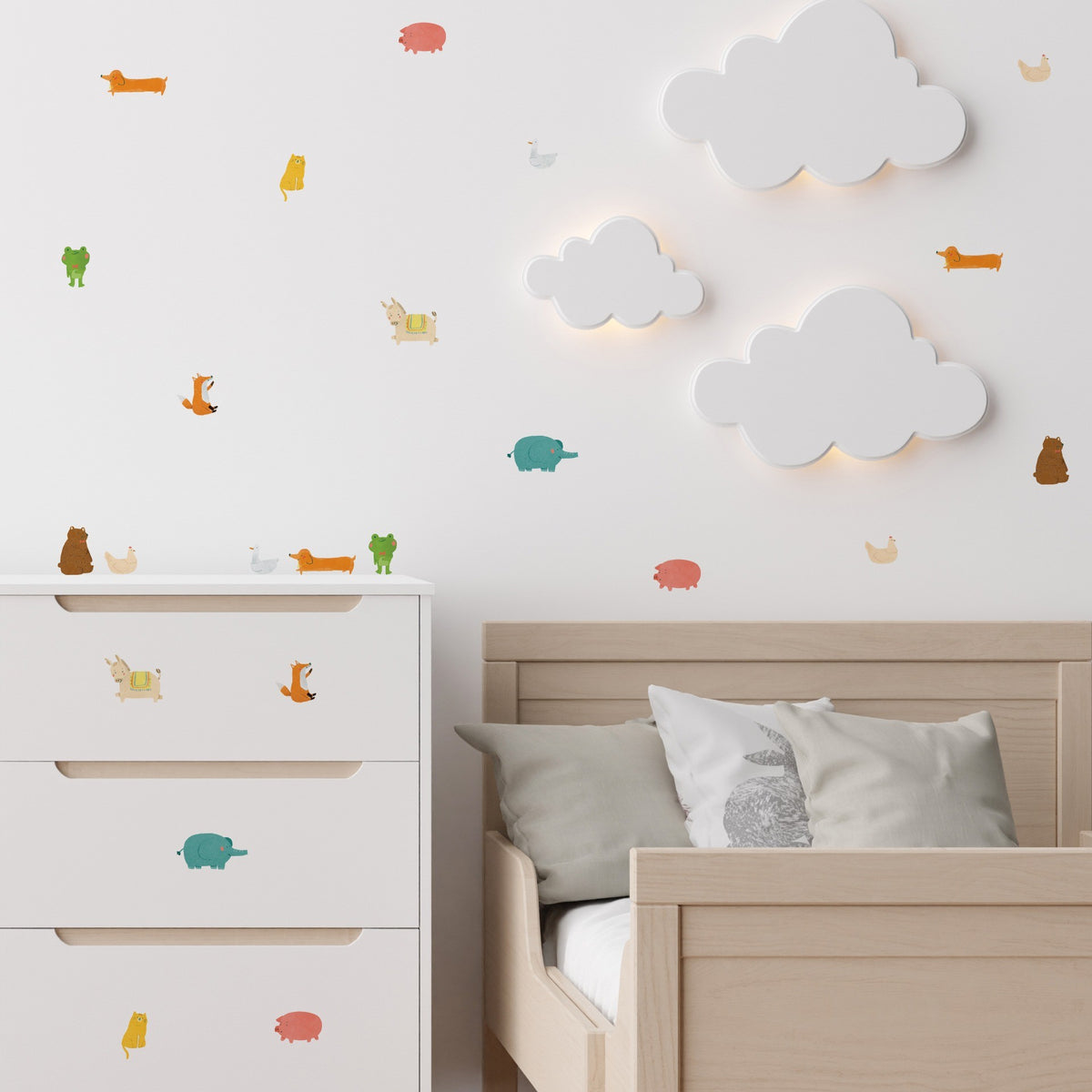 Wall Decals – Animals Party on wall