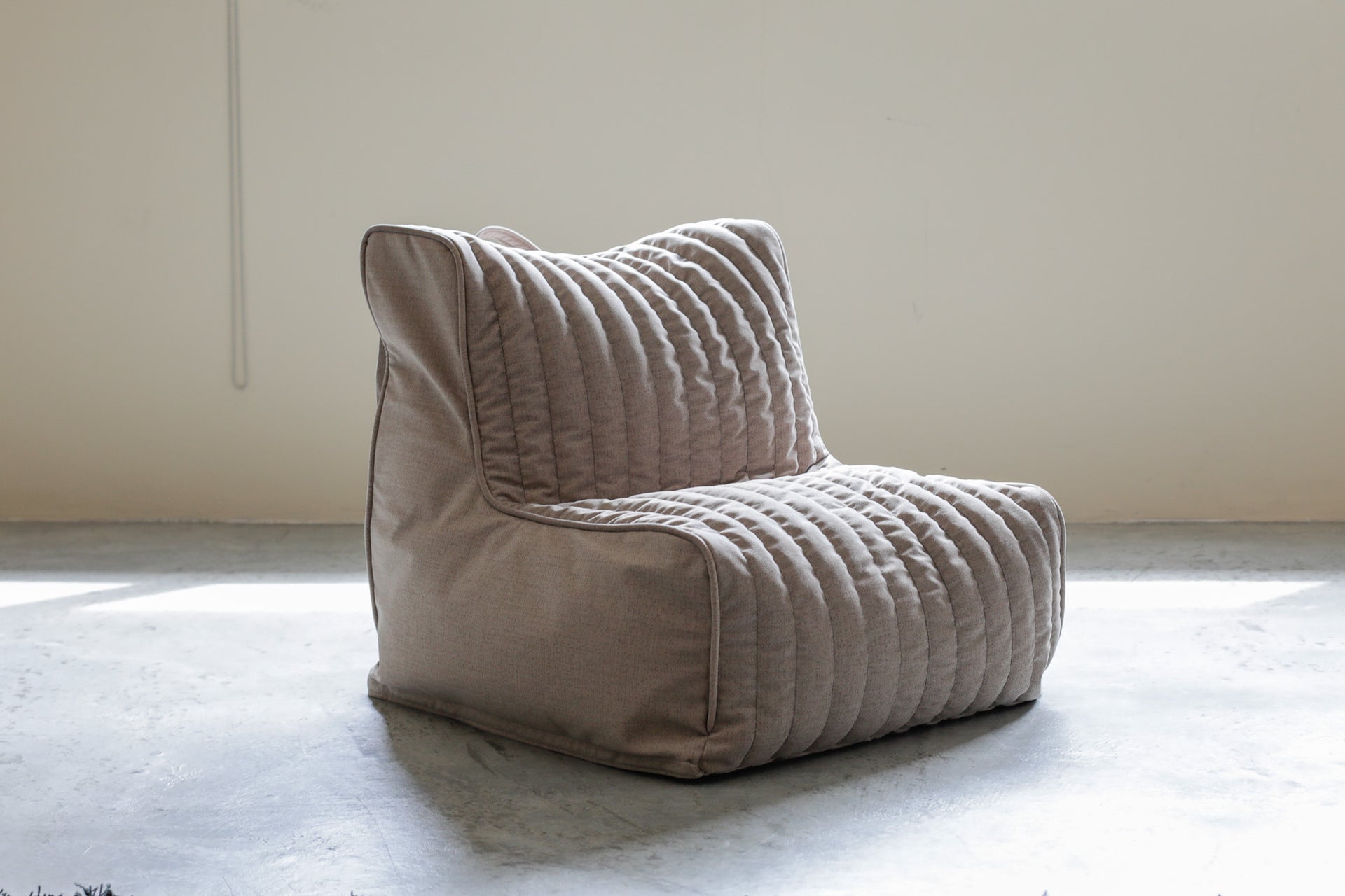 Poufy Beanbag Single Sofa - Fossil