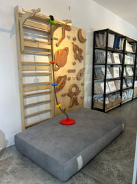 Poufy Crashpad - Your Perfect Lounging Companion