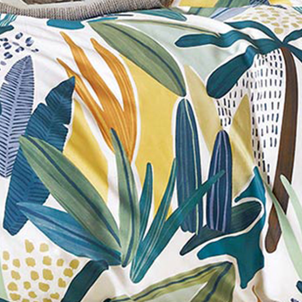 elise: 100% Cotton 930TC Valencia Prints - Everly