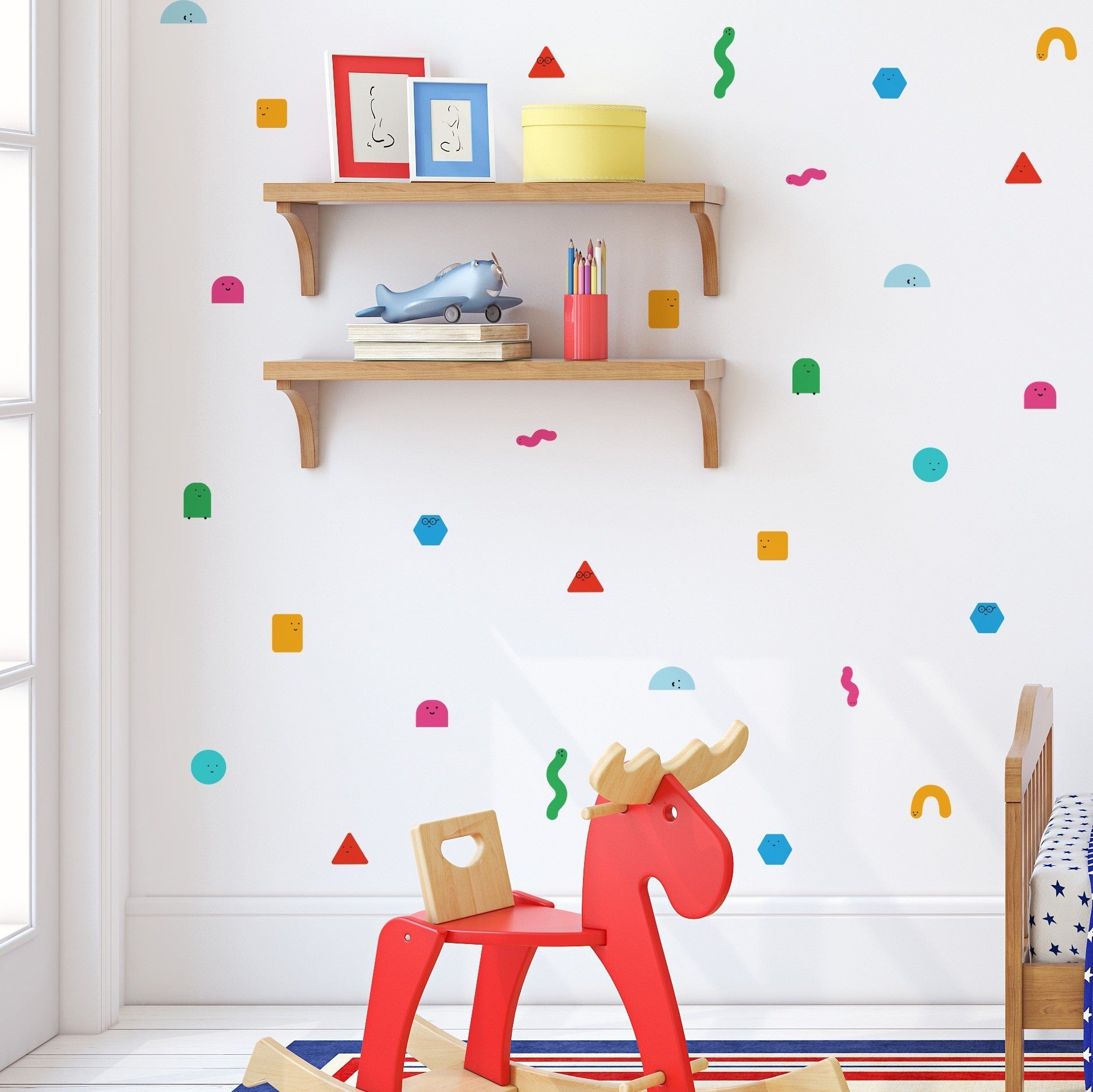 Wall Decals – Jolly Shapes on wall