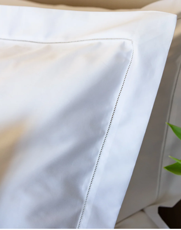 Hotel Collection: Pratesi White Heimstitches Bedset