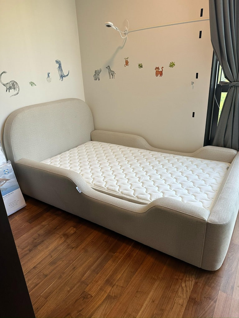 Poufy Cala Wave Bed Frame