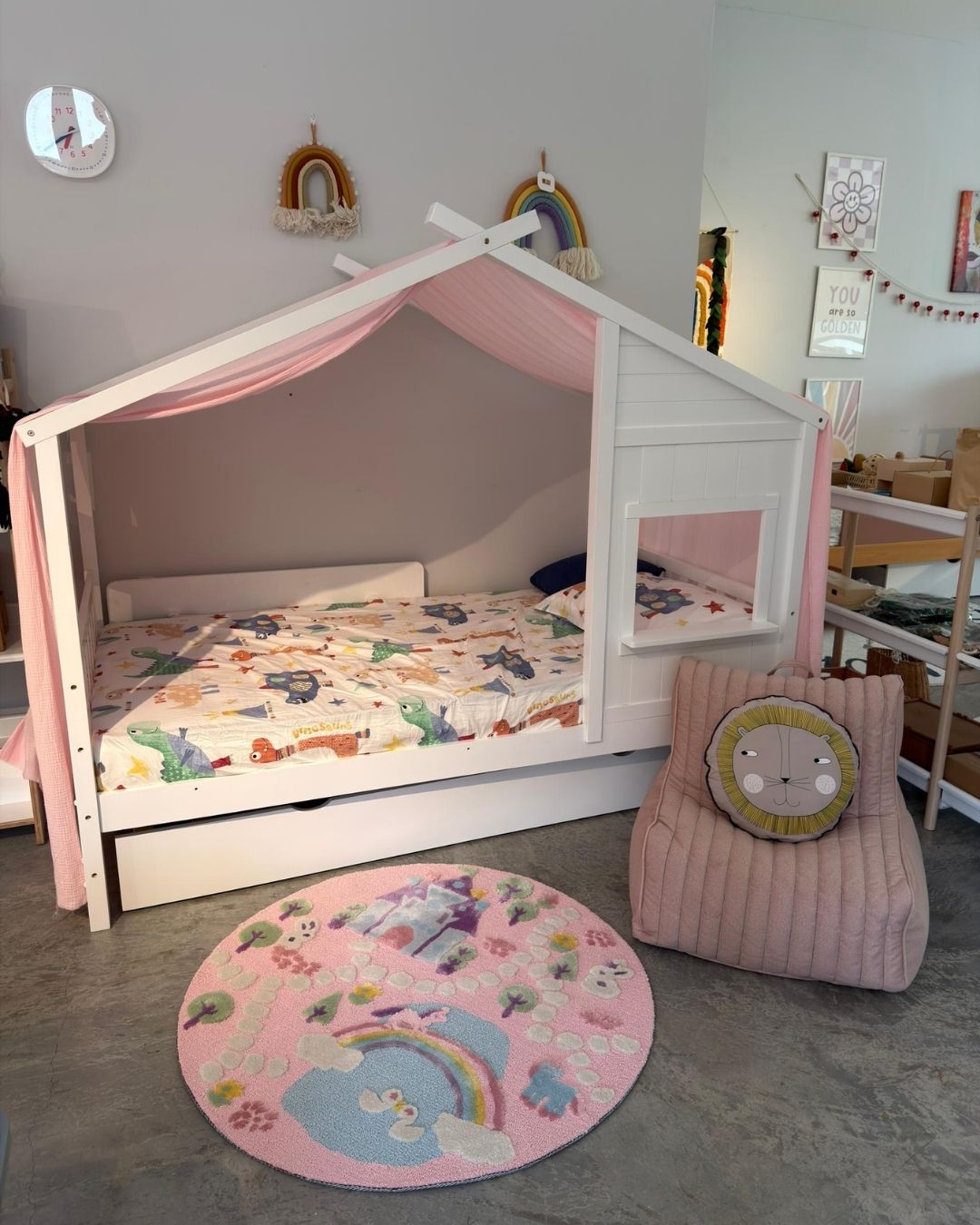 Neo Cottage Super Single Bed